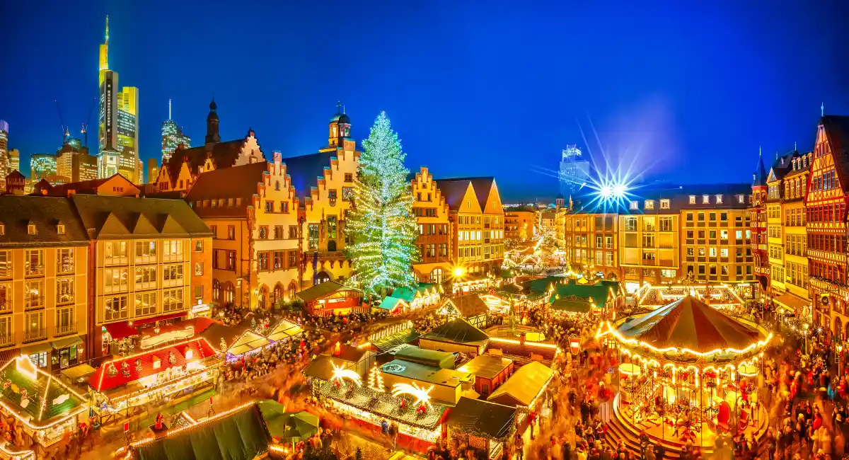image-banner-stock-christmas-market-in-frankfurt-616891816.webp
