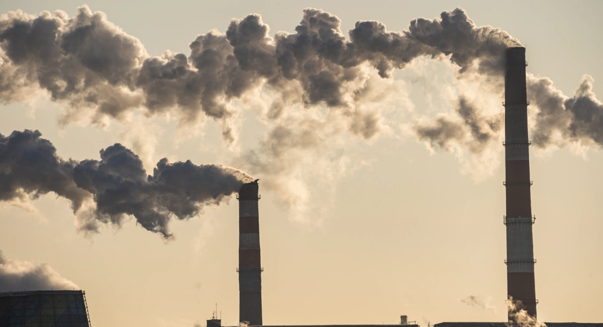 image-banner-stock-industrial-smoke-stack-of-coal-power-plant-1288227679.webp