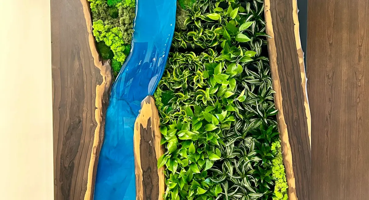 Green wall on decorative wood