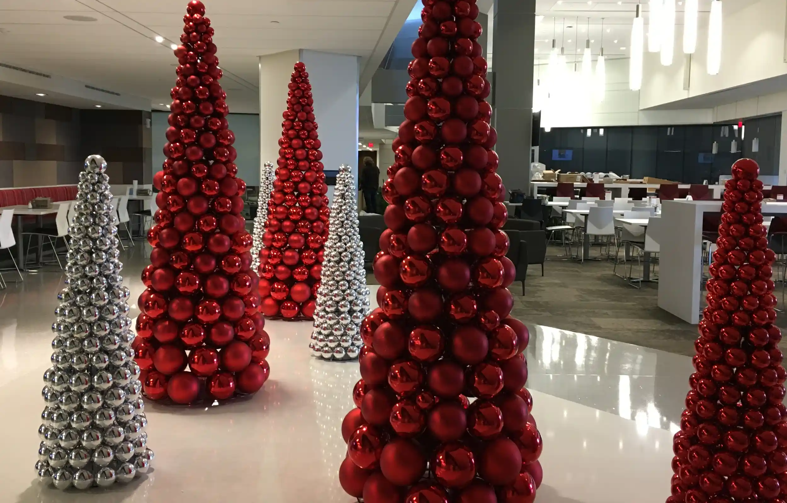 Pierre Laclede holiday decor