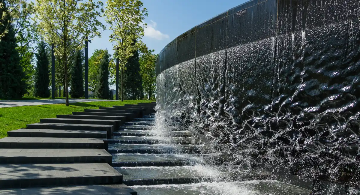 image-stock-ambius-outside-water-feature-getty-1332702597.webp