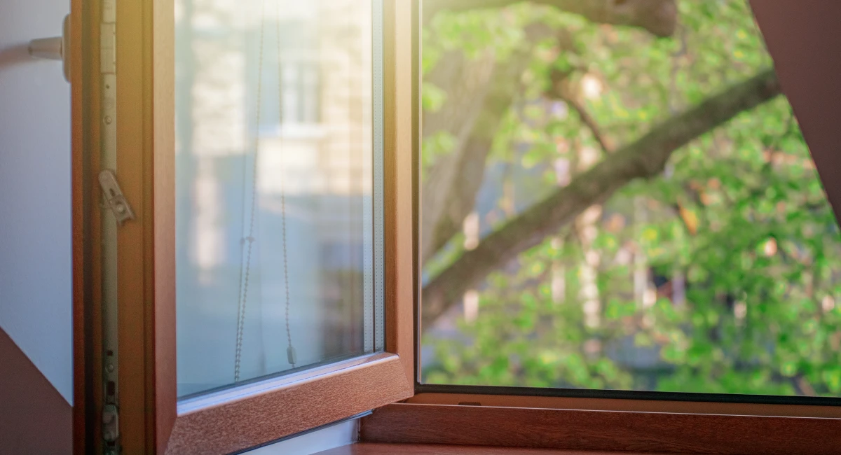image-banner-stock-open-window-with-wooden-frame-1156334083.webp