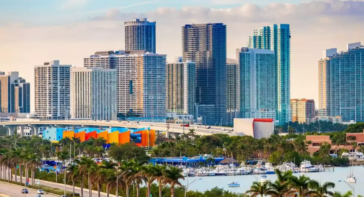Miami, Florida skyline
