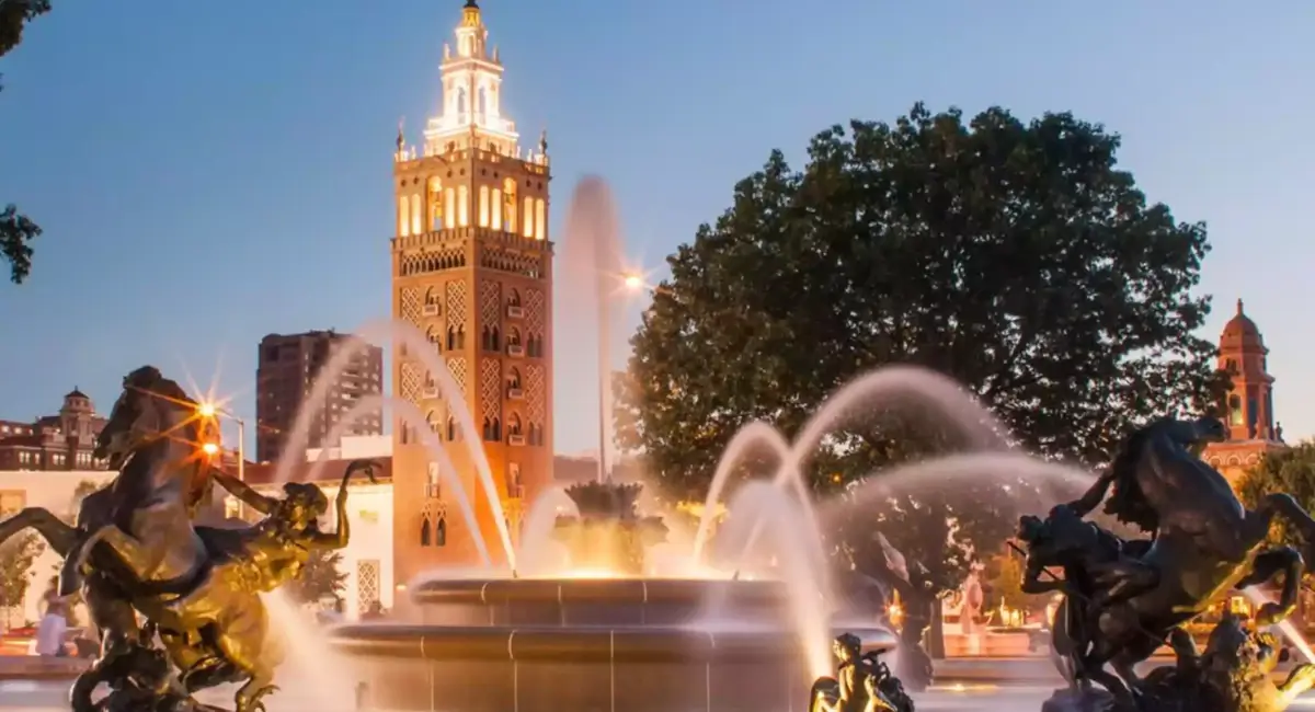 Kansas City, Missouri fountain 