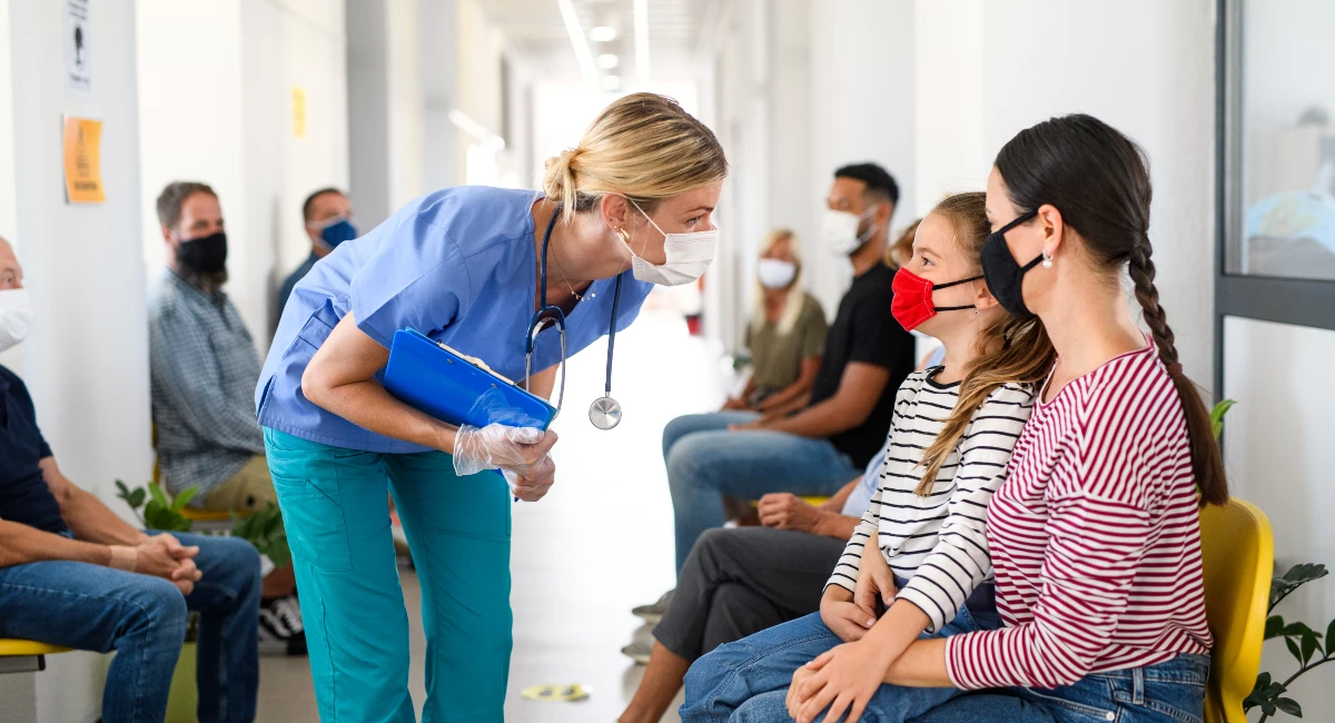 image-stock-ambius-us-hospital-visitor-getty-1278968571.webp