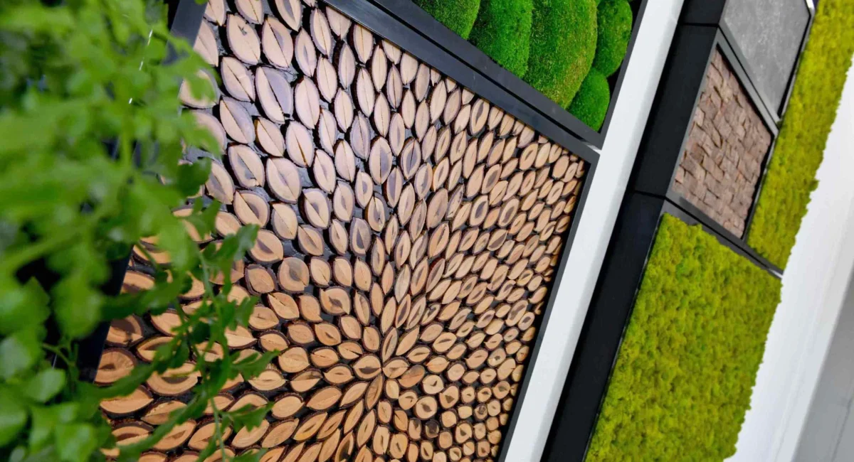 image-stock-ambius-moss-wall-art.webp
